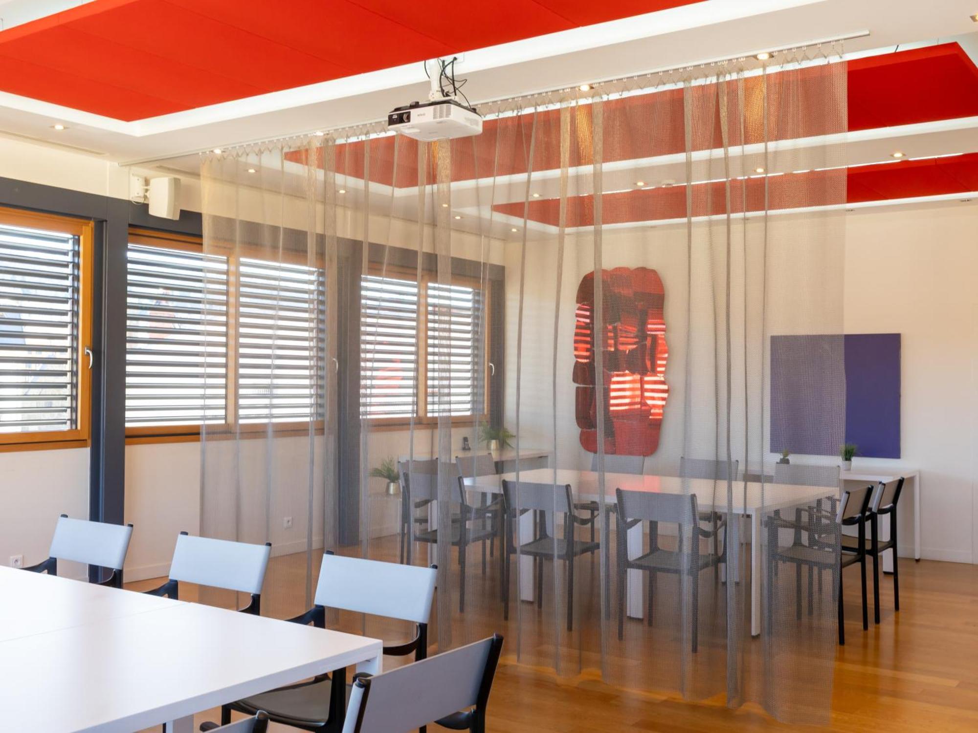 Отель Ibis Styles Le Puy En Velay Экстерьер фото