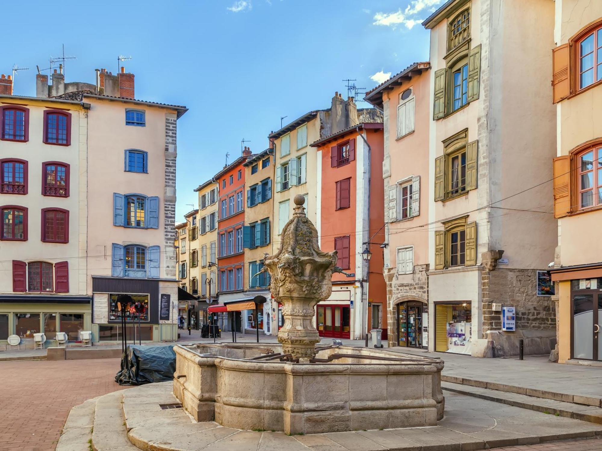 Отель Ibis Styles Le Puy En Velay Экстерьер фото